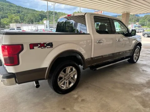 More photos of 2018 Ford F-150 Lariat at Moss Motor Company, TN
