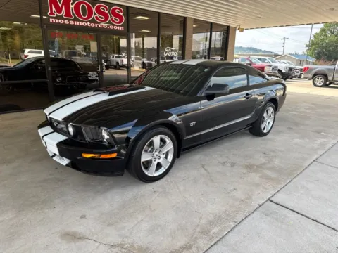 Black 2006 Ford Mustang GT Premium for sale in South Pittsburg, TN