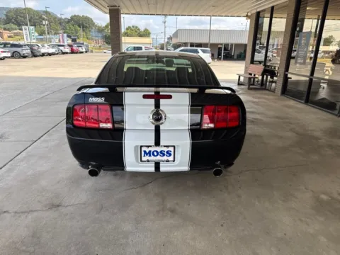 More photos of 2006 Ford Mustang GT Premium at Moss Motor Company, TN