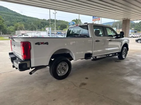 More photos of 2024 Ford F-250SD XL at Moss Motor Company, TN