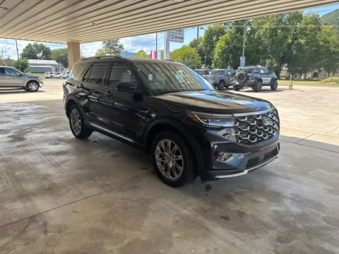 Another view of 2027 Ford Explorer Platinum for sale in South Pittsburg, TN at Moss Motor Company