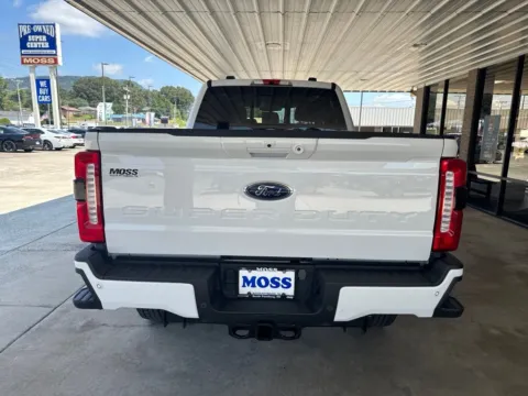 More photos of 2023 Ford F-250SD Lariat at Moss Motor Company, TN