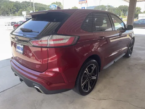 More photos of 2019 Ford Edge ST at Moss Motor Company, TN