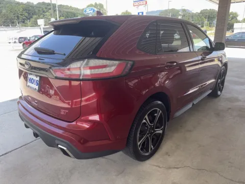 More photos of 2019 Ford Edge ST at Moss Motor Company, TN