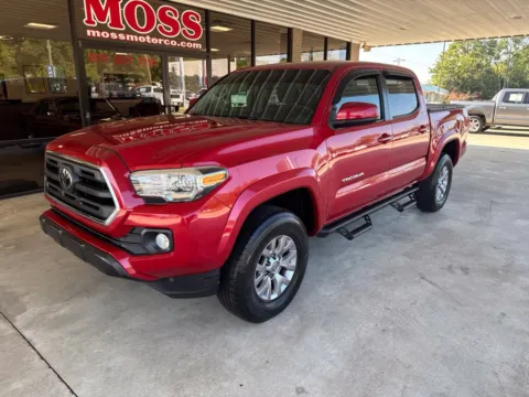 Red 2018 Toyota Tacoma SR5 for sale in South Pittsburg, TN