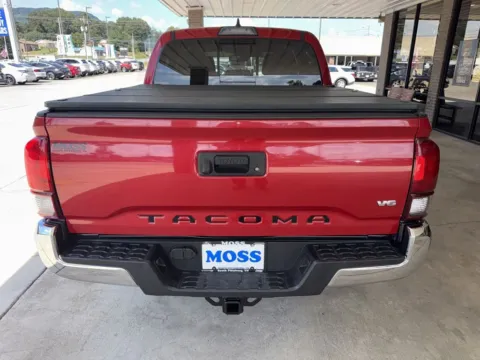 More photos of 2018 Toyota Tacoma SR5 at Moss Motor Company, TN