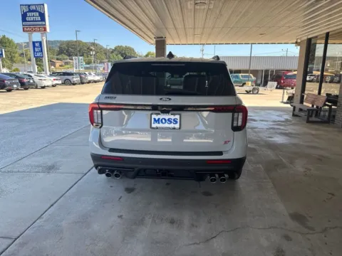 More photos of 2027 Ford Explorer ST at Moss Motor Company, TN