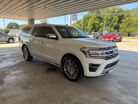 Another view of 2023 Ford Expedition Max Platinum for sale in South Pittsburg, TN at Moss Motor Company