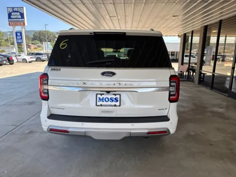 More photos of 2023 Ford Expedition Max Platinum at Moss Motor Company, TN