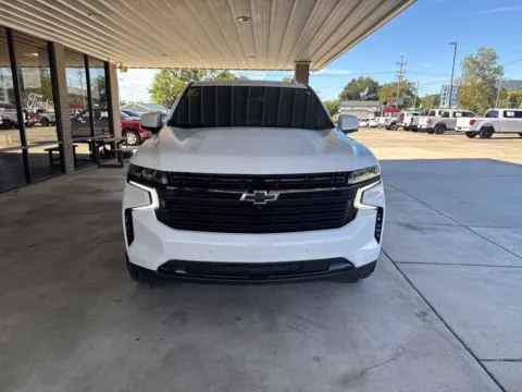 Photos of 2023 Chevrolet Tahoe RST for sale in South Pittsburg, TN at Moss Motor Company