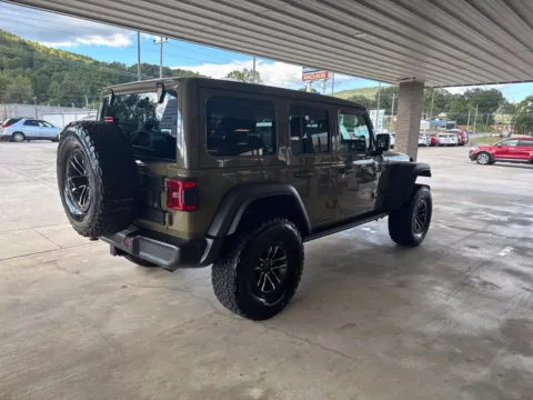 More photos of 2025 Jeep Wrangler Willys at Moss Motor Company, TN