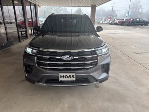 Photos of 2027 Ford Explorer Active for sale in South Pittsburg, TN at Moss Motor Company