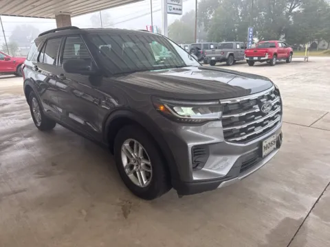 Another view of 2027 Ford Explorer Active for sale in South Pittsburg, TN at Moss Motor Company