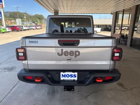 More photos of 2021 Jeep Gladiator Mojave at Moss Motor Company, TN