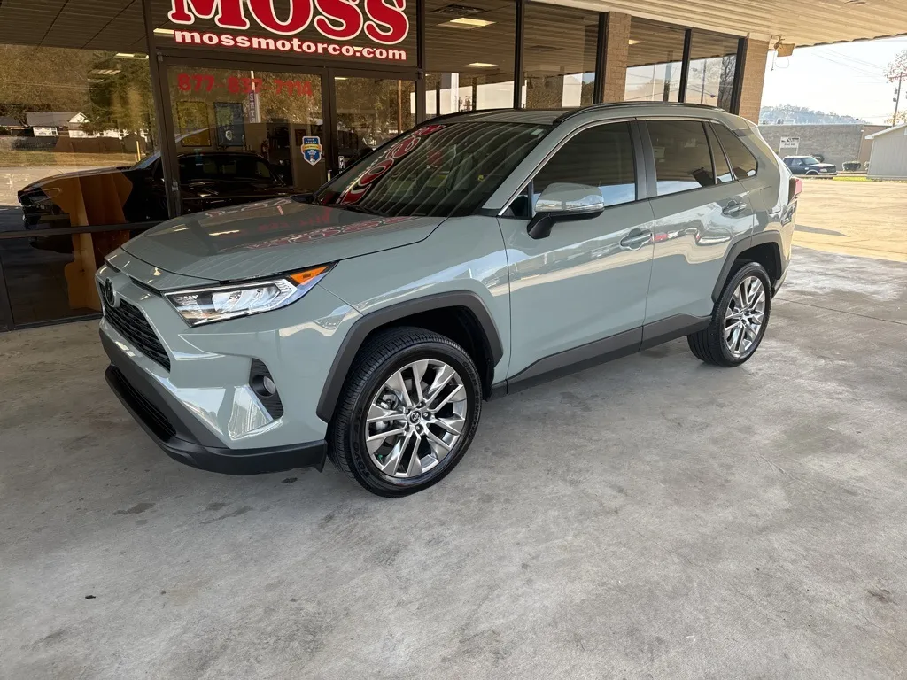 Used 2021 Toyota RAV4 XLE Premium for sale in South Pittsburg, TN