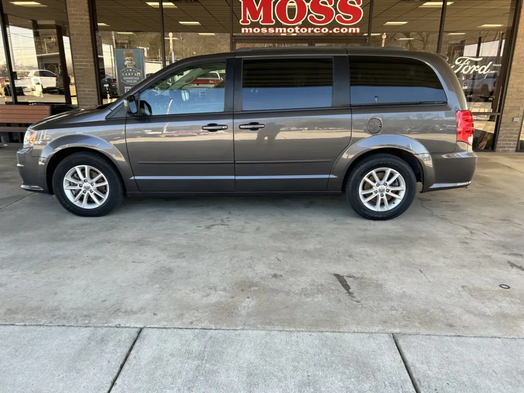 2016 Dodge Grand Caravan SXT for sale in South Pittsburg, TN
