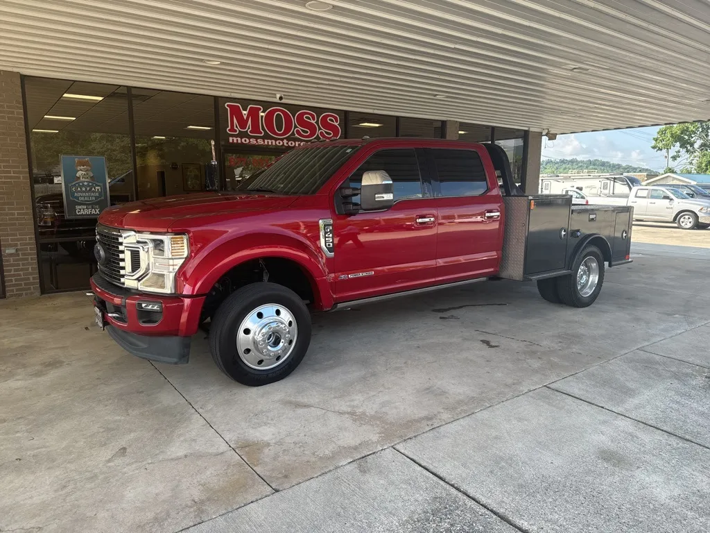 Red 2021 Ford F-450SD Platinum for sale in South Pittsburg, TN