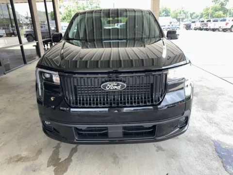 Another view of 2025 Ford Maverick Lobo Standard for sale in South Pittsburg, TN at Moss Motor Company