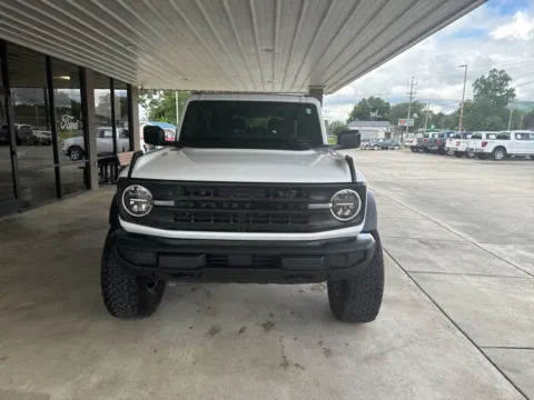 Photos of 2022 Ford Bronco for sale in South Pittsburg, TN at Moss Motor Company
