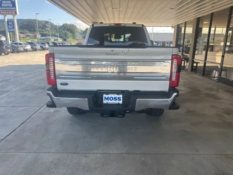 More photos of 2025 Ford F-350SD at Moss Motor Company, TN