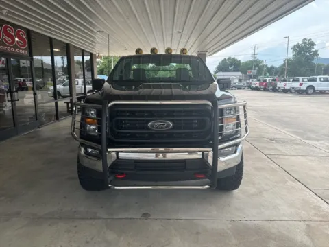 Photos of 2023 Ford F-150 XL for sale in South Pittsburg, TN at Moss Motor Company