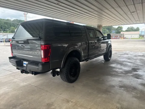 More photos of 2022 Ford F-250SD Lariat at Moss Motor Company, TN