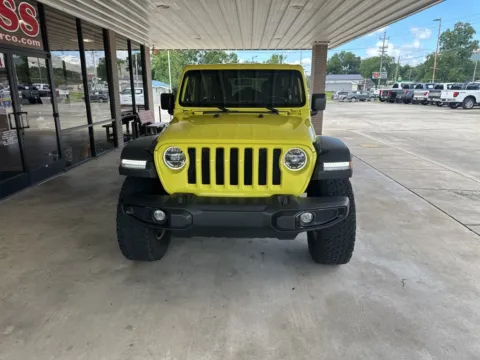 Photos of 2022 Jeep Wrangler Unlimited High Tide for sale in South Pittsburg, TN at Moss Motor Company