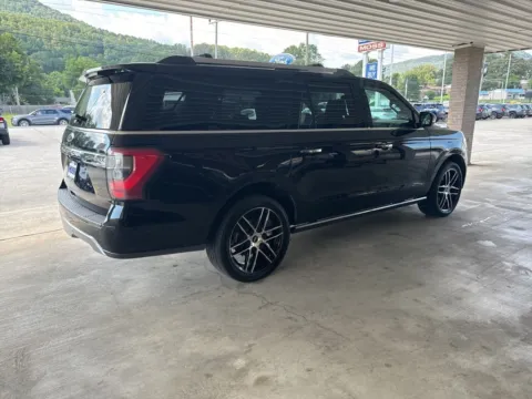 More photos of 2020 Ford Expedition Max Limited at Moss Motor Company, TN