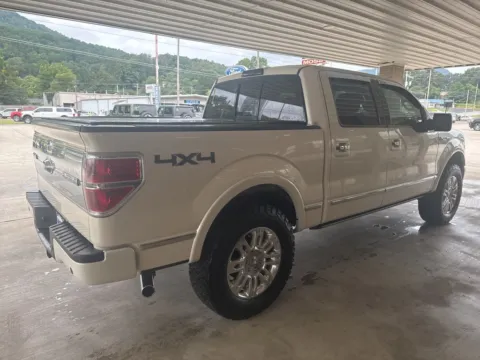 More photos of 2009 Ford F-150 at Moss Motor Company, TN