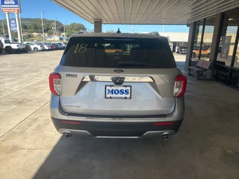 More photos of 2021 Ford Explorer Limited at Moss Motor Company, TN