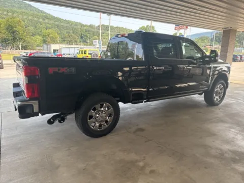 More photos of 2026 Ford F-250SD King Ranch at Moss Motor Company, TN