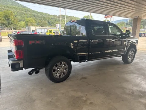 More photos of 2026 Ford F-250SD at Moss Motor Company, TN