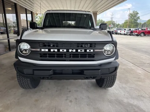 Photos of 2025 Ford Bronco for sale in South Pittsburg, TN at Moss Motor Company