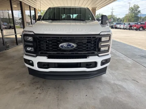 Photos of 2026 Ford F-250SD for sale in South Pittsburg, TN at Moss Motor Company
