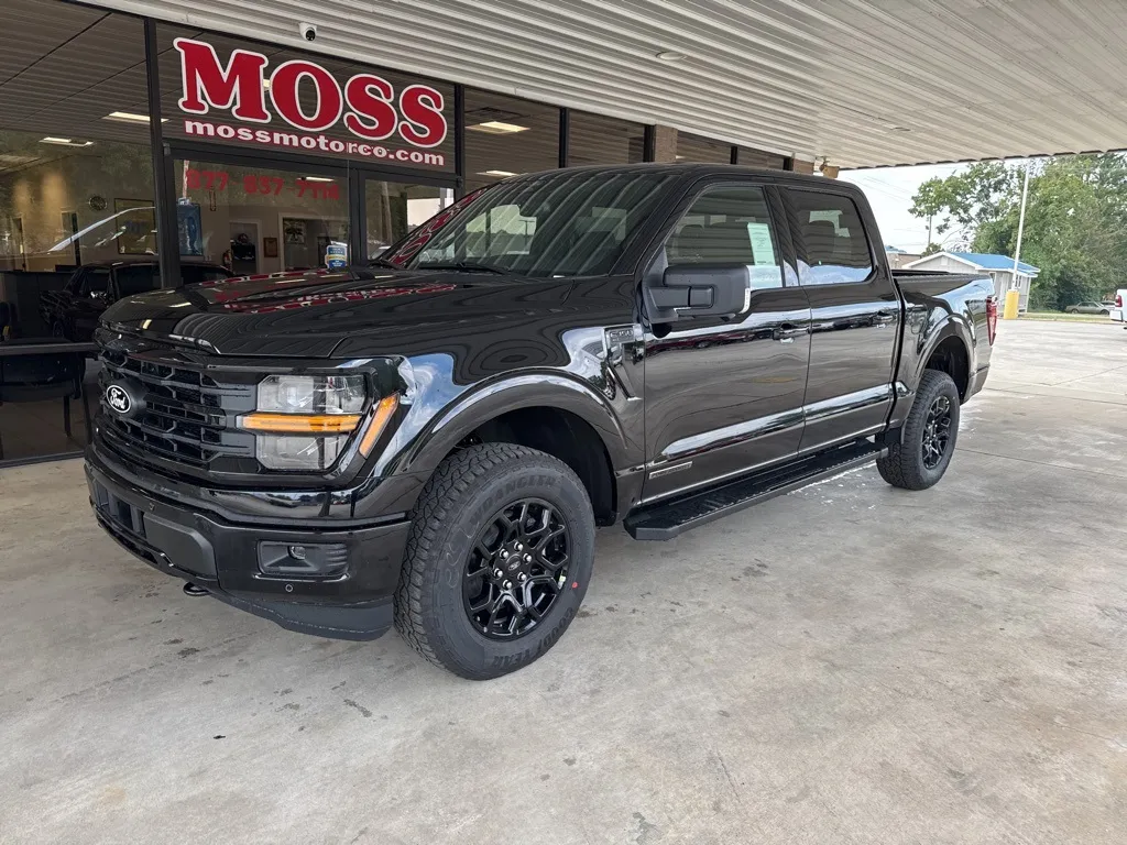 Black 2025 Ford F-150 XLT for sale in South Pittsburg, TN