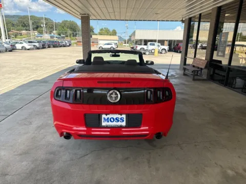 More photos of 2014 Ford Mustang V6 at Moss Motor Company, TN