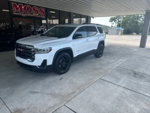 White 2023 GMC Acadia AT4 for sale in South Pittsburg, TN