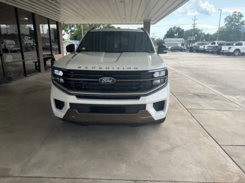 Photos of 2025 Ford Expedition King Ranch for sale in South Pittsburg, TN at Moss Motor Company