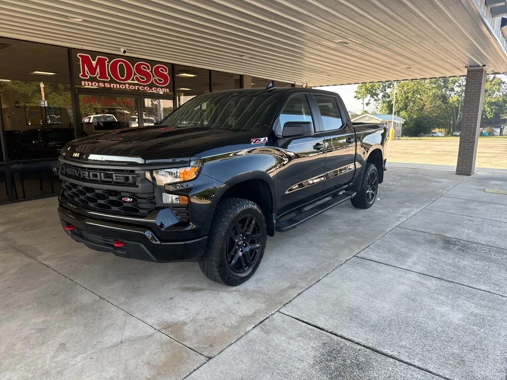 Black 2024 Chevrolet Silverado 1500 Custom Trail Boss for sale in South Pittsburg, TN