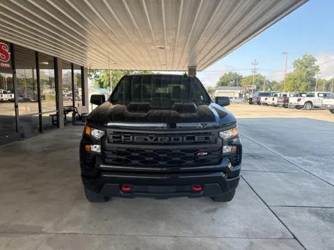 Photos of 2024 Chevrolet Silverado 1500 Custom Trail Boss for sale in South Pittsburg, TN at Moss Motor Company