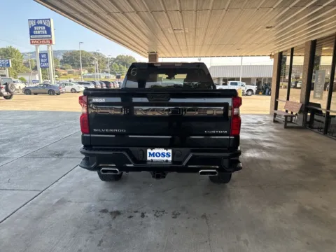 More photos of 2024 Chevrolet Silverado 1500 Custom Trail Boss at Moss Motor Company, TN
