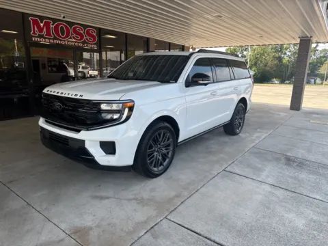 White 2025 Ford Expedition Platinum for sale in South Pittsburg, TN
