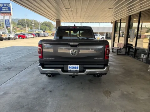 More photos of 2022 Ram 1500 Laramie at Moss Motor Company, TN