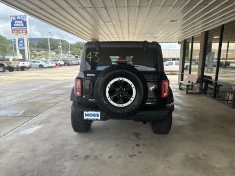 More photos of 2022 Ford Bronco Badlands at Moss Motor Company, TN