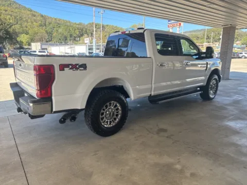 More photos of 2021 Ford F-250SD XLT at Moss Motor Company, TN