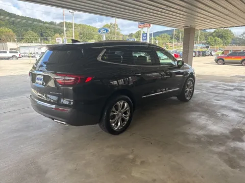 More photos of 2019 Buick Enclave Avenir at Moss Motor Company, TN