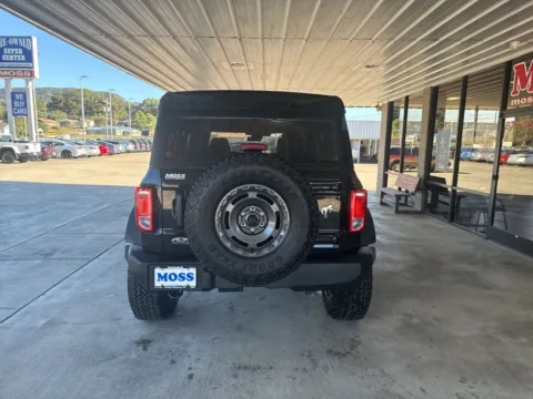 More photos of 2025 Ford Bronco at Moss Motor Company, TN