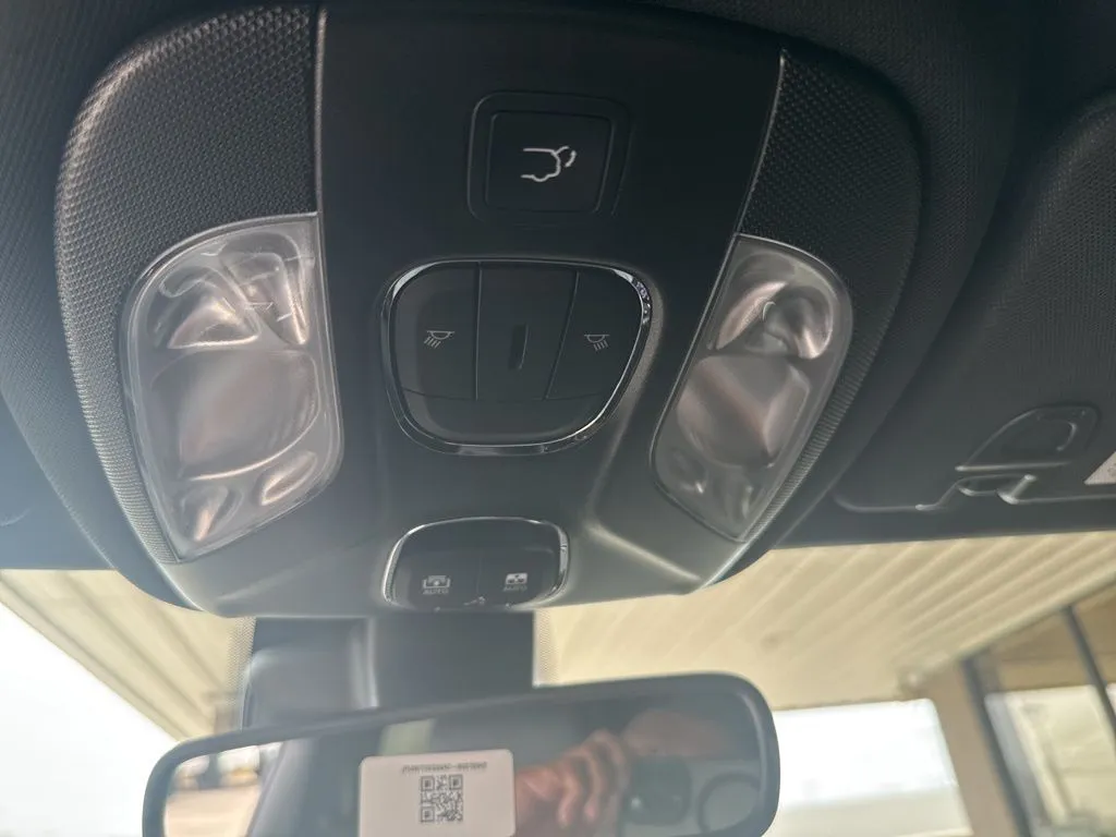2026 Jeep Compass Latitude Altitude - Photo 14