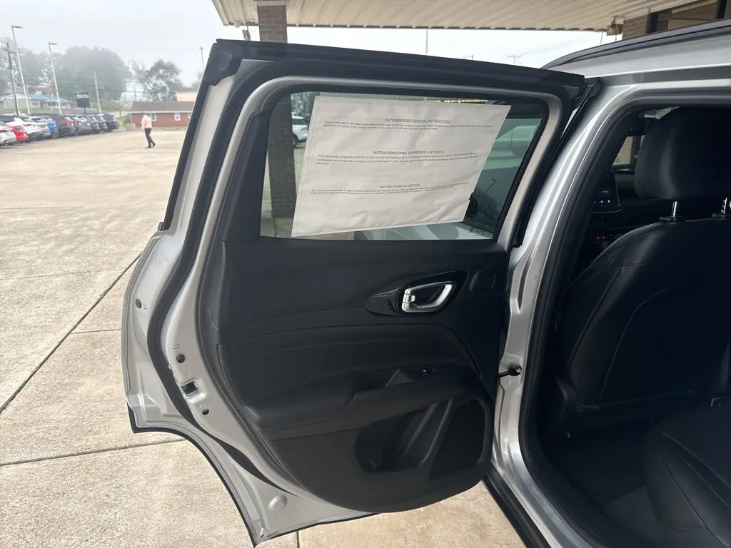 2026 Jeep Compass Latitude Altitude - Photo 17