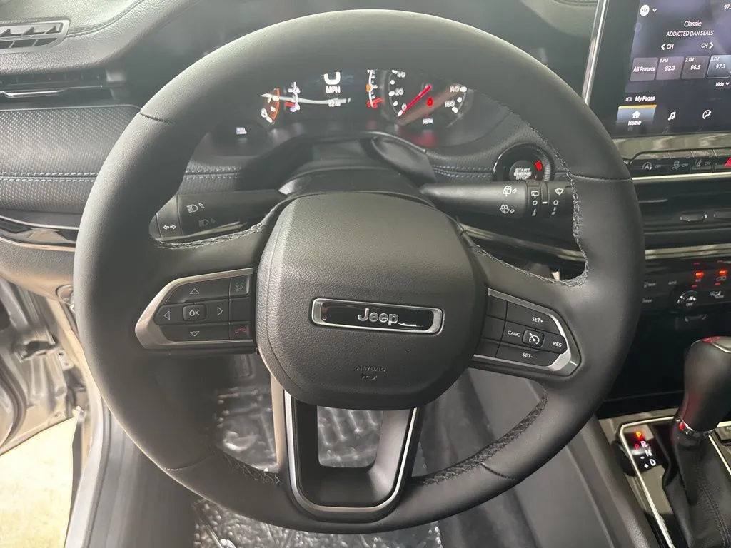 2026 Jeep Compass Latitude Altitude - Photo 10